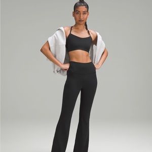 Groove Super High Rise Nulu Flared Pant *regular